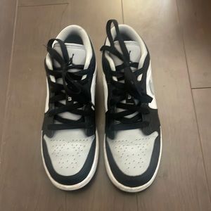 2022 AIR JORDAN 1 LOW SHADOW TOE